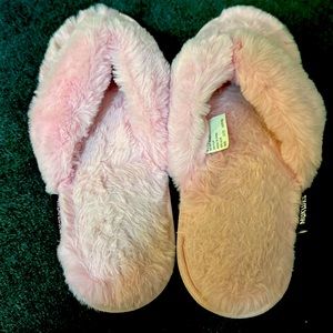 PINK SLIPPERS IN USED CONDITION BUT IN GREAT SHAPE